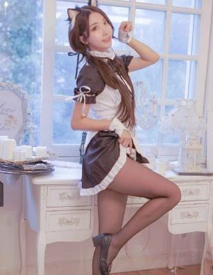 一个人看的视频免费高清在线_在线电影免费观看